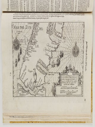 Description du penible voyage fait entour de l'univers ou globe terrestre, par Sr. Olivier du Noort d'Utrecht, General de quatre navires, assavoir: de celle dite Mauritius, avec laquelle il est retourn&eacute; comme Admiral, l'autre de Henry fils de Frederic Vice-Admiral, la troisiesme dite la Concorde, avec la quatriesme nomm&eacute; l'Esperance, bien montees d'equipage de guerre & vivres, ayant 248 hommes en icelles, pour traversant le Destroict de Magellanes, descouvrir les Costes de Cica, Chili & Peru, & y trafiquer, & puis passant les Molucques, & circomnavigant le Globe du Monde retourner &agrave; la Patrie. Elles singlerent de Rotterdame le 2 Iuillet 1598. Et l'an 1601 d'Aoust y tourna tant seulement la susdite navire Mauritius. O&ugrave; sont deduites ses estranges adventures, & pourtrait au vif en diverses Figures, plusiers cas estranges &agrave; luy advenuz, qu'il y a rencontrez & veuz. Le tout translat&eacute; du Flamand en Fran&ccedil;ois, & &agrave; service de ceux qui sont curieux se delectent de nouvelles remarquables & dignes de memoire