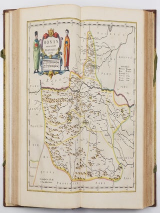Novus atlas sinensis dat is Afbeeldingen en Beschryving&ecirc; van alle de Landschappen van het groote Ryck Sina in Latijn beschreven door P.M. Martinium S.I. en uytgegeven By Ioan Blaeu. (Seeste Deel van de nieuwe Atlas oft Toonneel des Aerdrijcx, Uytgegeven door Joan Blaeu.)