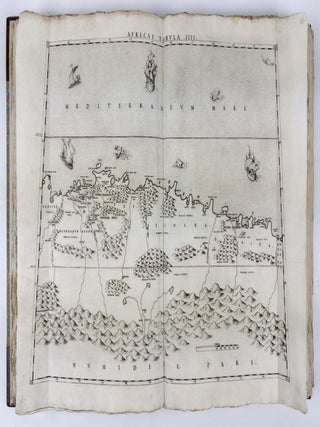 Geografia di M. Livio Sanuto distinta in XII libri. Ne quali, oltra l'esplicatione di molti luoghi di Tolomeo, e della Bussola, e dell' Apuglia, si dichiarano le Provincie, Popoli, Regni, Città; Porti, Monti, Fiumi, Laghi, e Costume dell'Africa. Con XII tavole di essa Africa in dissegno di rame. Aggiuntivi de piu tre Indici da M. Giovan Carlo Saraceni