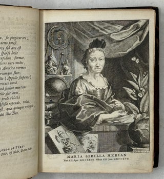 Erucarum ortus, alimentum et paradoxa metamorphosis, In qua Origo, pabulum, transformatio, nec non tempus, locus & proprietates erucarum, vermium, papilionum, phalænarum, muscarum, aliorumque hujusmodi exsanguium animalculorum exhibentur in Favorum, atque insectorum, herbarum, florum, & plantarum Amatorum, tùm etiam pictorum, limbolariorum, aliorumque commodum exactè inquisita, ad vivum delineata, typis excusa, compendiosèque descripta per Mariam Sibillam Merian