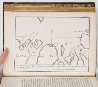 Voyage autour du monde, par la frégate du roi la Boudeuse, et la flûte l'Étoile; En 1766, 17676, 1768 & 1769