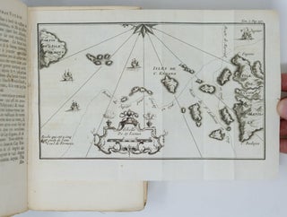 Nouveau voyage au tour du monde. Par M. Le Gentil. Enrichi de plusieurs Plans, Vûës & Perspectives des principales Villes & Ports de Pérou, Chily, Bresil, & de la Chine. Avec Une Description de l'Empire de la Chine beaucoup plus ample & plus circonstanciée qu celles qui ont paru jusqu'à present, où il est traité des Mœurs, Religion, Politique, éducation & commerce des Peuples de cet Empire