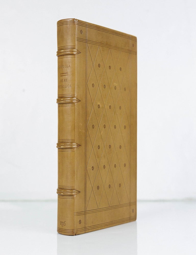 Georgii Agricolae de re metallica libri xii. Quibus Officia, Instrumenta, Machin&aelig;, ac omnia...