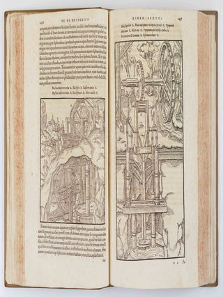 Georgii Agricolae de re metallica libri xii. Quibus Officia, Instrumenta, Machin&aelig;, ac omnia denique ad Metallicam spectantia, non modo luculentissim&egrave; describuntur, sed & per effigies, suis locis insertas, adiunctis Latinis, Germanicisque appelationibus ita ob oculos ponuntur, ut clarius tradi non possint. Eiusdem de animantibus subterraneis Liber, ab Autore recognitus: cum Indicibus diuersis, quicquid in opere tractatum est, pulchr&egrave; demonstrantibus