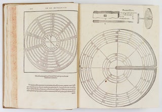 Georgii Agricolae de re metallica libri xii. Quibus Officia, Instrumenta, Machinæ, ac omnia denique ad Metallicam spectantia, non modo luculentissimè describuntur, sed & per effigies, suis locis insertas, adiunctis Latinis, Germanicisque appelationibus ita ob oculos ponuntur, ut clarius tradi non possint. Eiusdem de animantibus subterraneis Liber, ab Autore recognitus: cum Indicibus diuersis, quicquid in opere tractatum est, pulchrè demonstrantibus