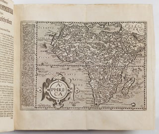 Allgemeine historische Weltbeschreibung, Ioannis Boteri, deß Benesers. In vier Bücher abgetheilt: Im ersten wirdt Europa, Asia, Affrica, und die Sitten, Reichthumb, Gewerb und embsigkeiten aller Nationen und Völcker, deßgleichen die beschaffenheit der Newen Welt. . . und gantzen Inseln beschriben. Im andern wirdt die Macht und gelegenheit der aller fürnembsten Potentaten der Welt entdeckt. Im dritten wirdt gehandlet von dem Standt deß Glaubens, aller und jeder Völcker. Im vierten von den Aberglauben der Völcker der Newen Welt, und durch was beschwerliche mittel die wahre Christliche Religion daselbst eingeführet worden. Durch Ægidium Albertinum. . . vbersetzt. Mit künstlichen Kupfferstücken und eygentlichen Landtaflen geziert